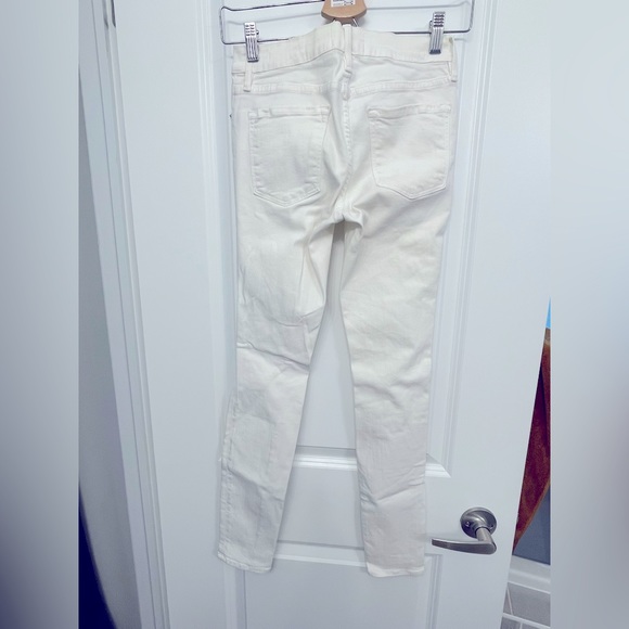 Frame Denim le skinny ripped in US size 26. - Picture 2 of 16